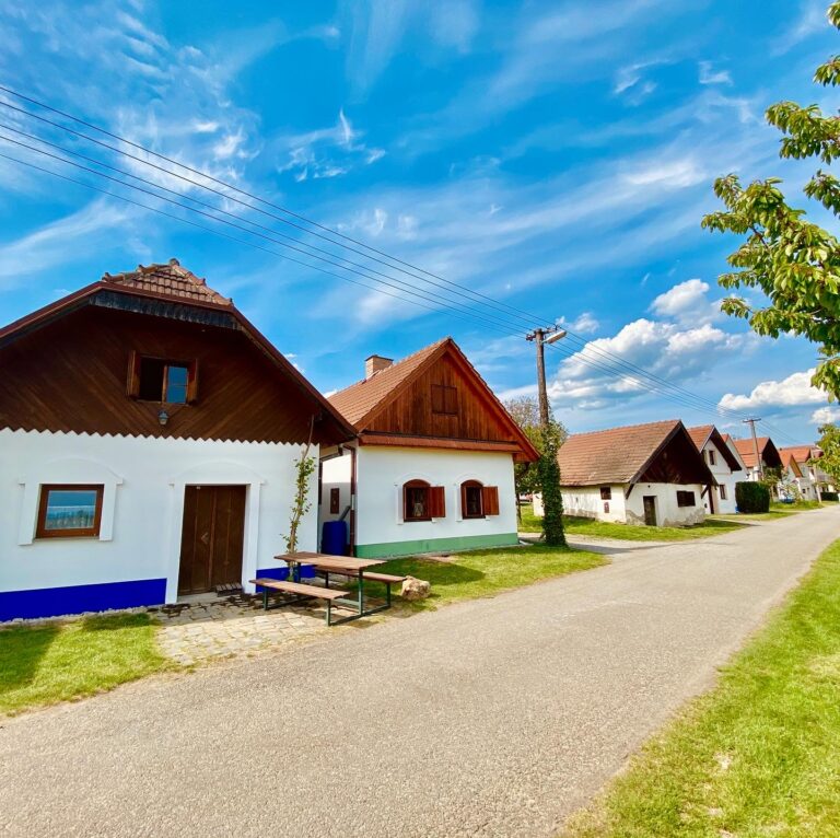 Vlkošské búdy